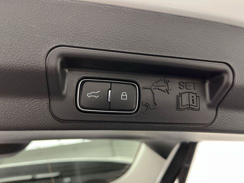 Used 2026 Ford Explorer Active w/ Active Comfort Package AWD/4WD image 35