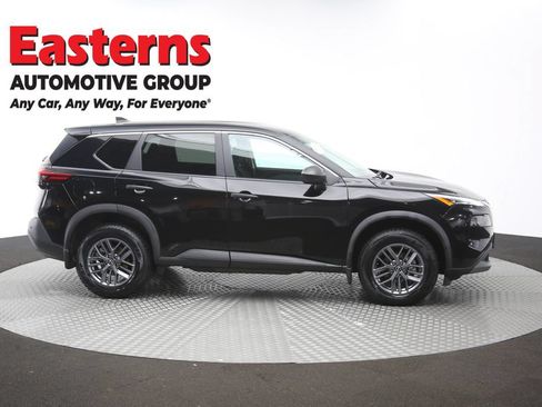 Used 2023 Nissan Rogue S AWD/4WD image 46