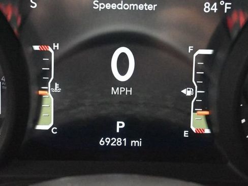 Used 2024 Jeep Wrangler Unlimited Rubicon AWD/4WD image 43