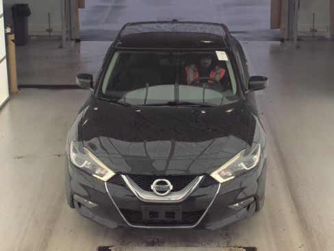 Used 2017 Nissan Maxima 3.5 S image 2