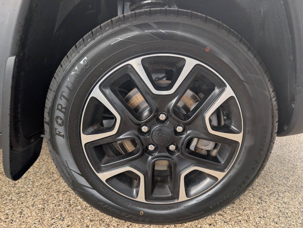 Used 2021 Jeep Compass Sport AWD/4WD image 21