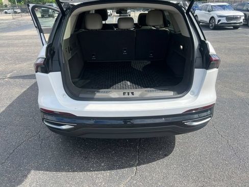 Certified 2024 Lincoln Nautilus Premier AWD/4WD image 27