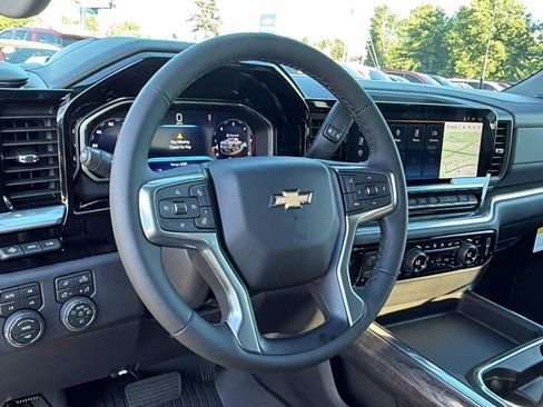 New 2026 Chevrolet Silverado 2500 LTZ w/ LTZ Premium Package AWD/4WD image 20
