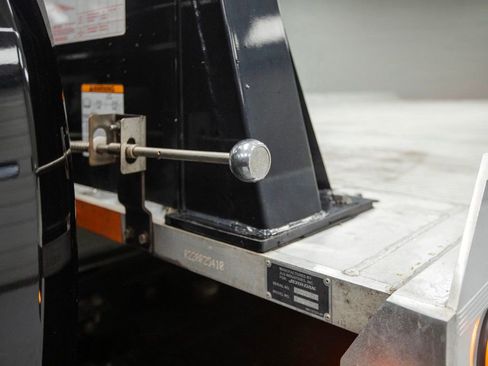 Used 2022 RAM 5500 SLT w/ Quick Order Package 2YG SLT RWD image 37