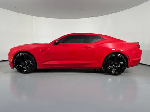 Used 2024 Chevrolet Camaro LT RWD image 5