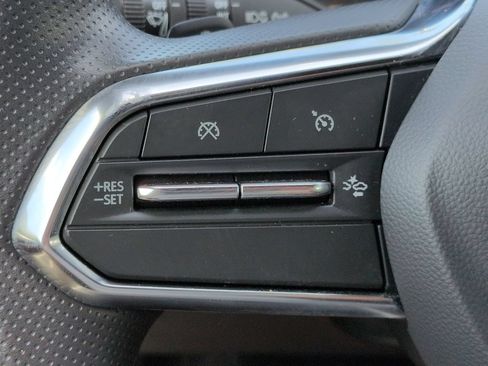 Used 2025 Chevrolet Equinox EV LT FWD image 24