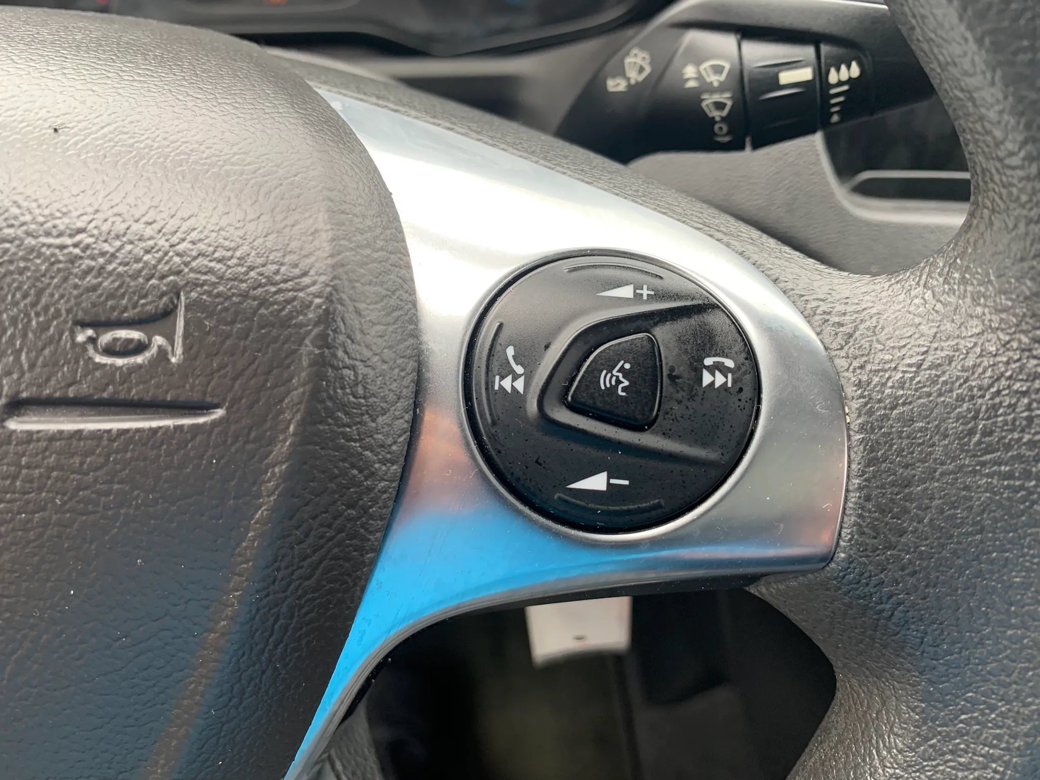 Used 2018 Ford Transit 350 XL RWD image 12