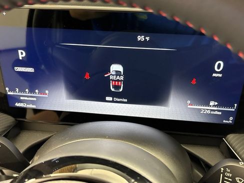 Certified 2025 Nissan Kicks SR FWD image 31