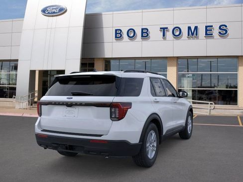 New 2026 Ford Explorer Active image 10
