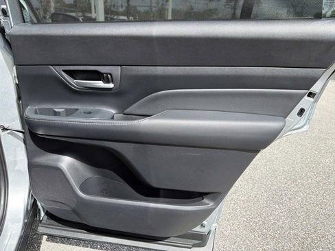 Certified 2025 Toyota Grand Highlander FWD image 19