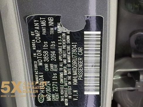 Certified 2024 Hyundai Elantra SEL image 33