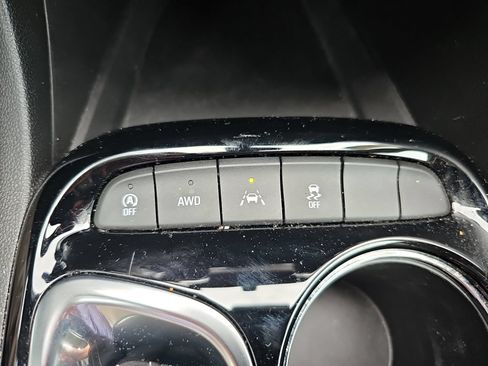 Used 2023 Buick Encore GX Preferred w/ Cold Weather Comfort Package AWD/4WD image 21