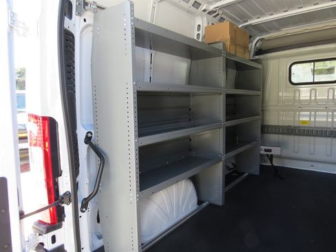 Used 2025 RAM ProMaster 2500 FWD image 14