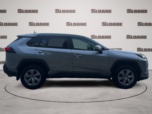 Used 2025 Toyota RAV4 LE AWD/4WD image 6