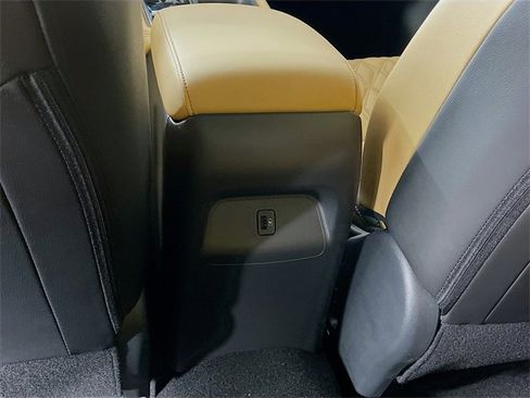 New 2025 Nissan Sentra SV image 15