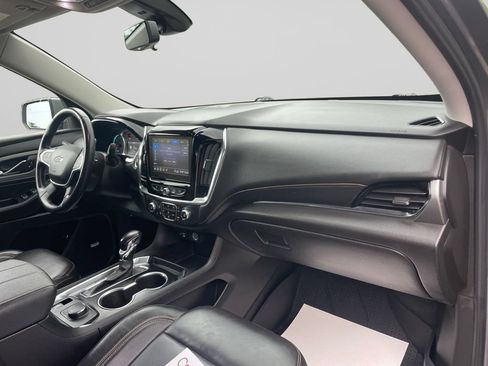 Certified 2021 Chevrolet Traverse RS w/ LPO, Floor Liner Package AWD/4WD image 10