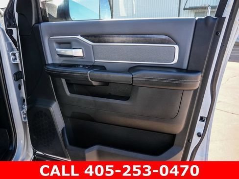 Used 2022 RAM 3500 Big Horn w/ Level C Equiment Group AWD/4WD image 45