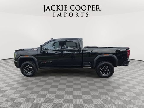 Used 2026 GMC Sierra 2500 AT4X AWD/4WD image 8