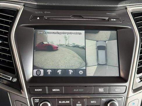 Used 2018 Hyundai Santa Fe Limited FWD image 60