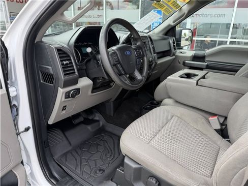 Used 2018 Ford F150 XLT RWD image 16