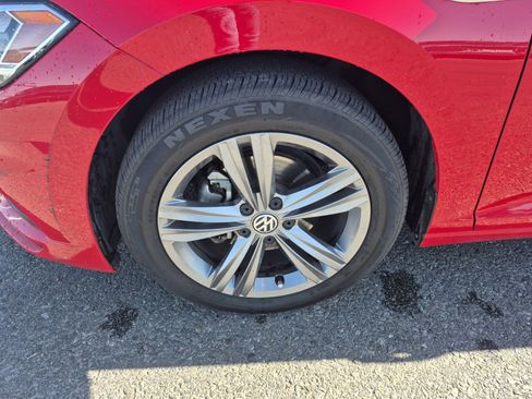 Used 2019 Volkswagen Jetta R-Line FWD image 24