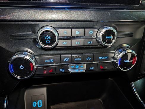 Used 2022 Ford F150 XLT w/ Equipment Group 302A High image 45