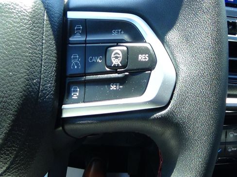 Certified 2024 Jeep Compass Trailhawk w/ Trailhawk Elite Group AWD/4WD image 26