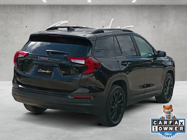 Used 2024 GMC Terrain SLE w/ Driver Convenience Package FWD image 16