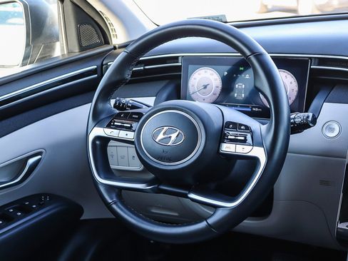 Used 2023 Hyundai Tucson SEL w/ Convenience Package image 16