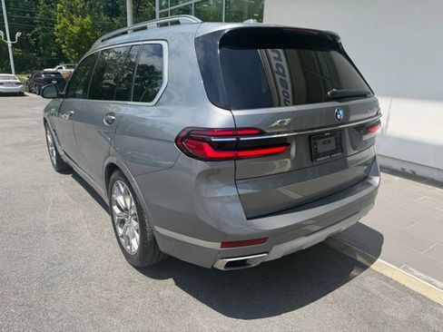 Used 2026 BMW X7 xDrive40i AWD/4WD image 9