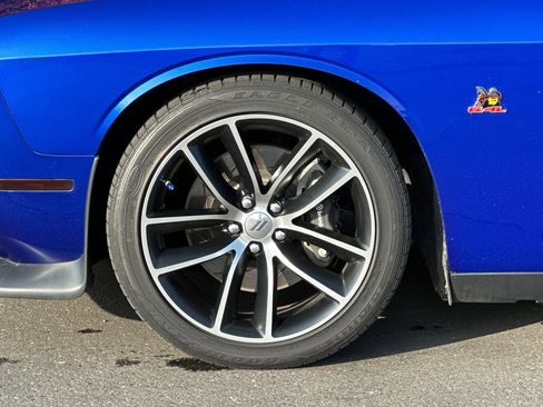 Used 2018 Dodge Challenger R/T Scat Pack w/ Leather Interior Group image 24