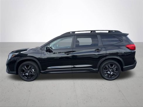 Used 2023 Subaru Ascent Onyx Edition Limited image 9