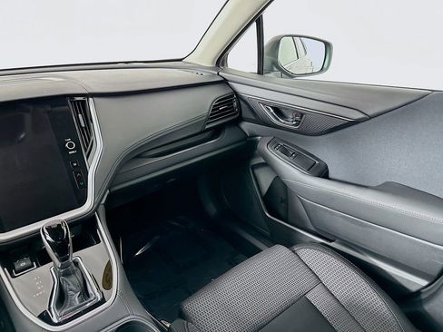 Used 2025 Subaru Outback Premium w/ Popular Package #1A image 28