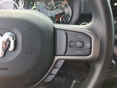 Used 2024 RAM 2500 Tradesman w/ Chrome Appearance Group image 20