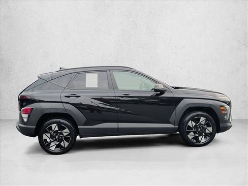 Used 2024 Hyundai Kona SEL AWD/4WD image 4