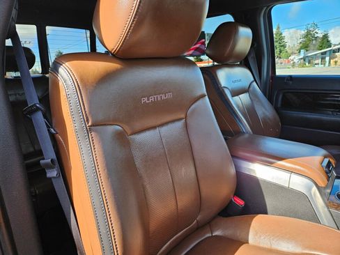 Used 2013 Ford F150 Platinum AWD/4WD image 11