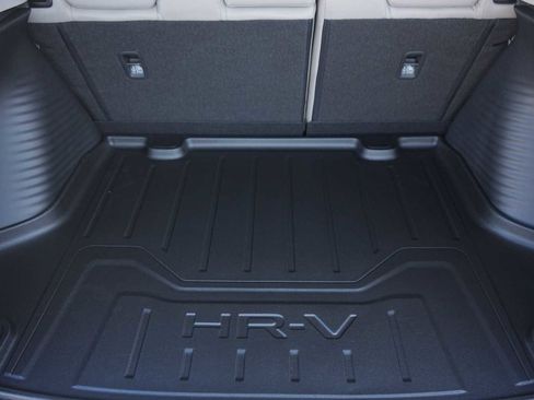 New 2026 Honda HR-V LX image 19