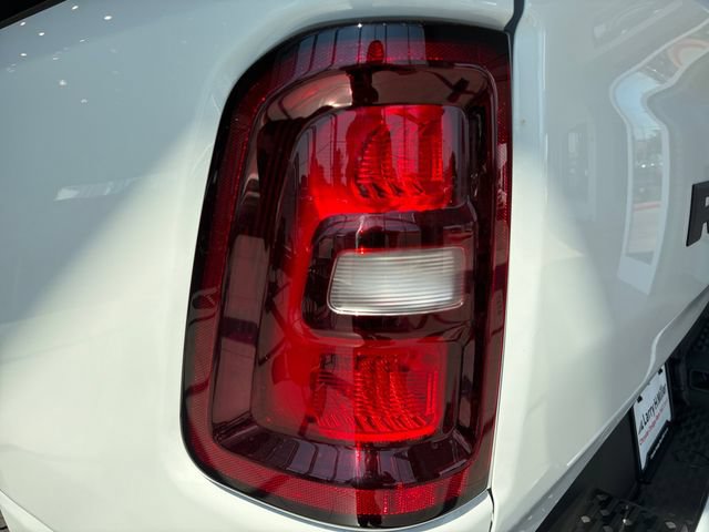 New 2026 RAM 1500 Express AWD/4WD image 12