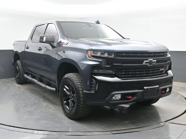 Used 2020 Chevrolet Silverado 1500 LT Trail Boss AWD/4WD image 2