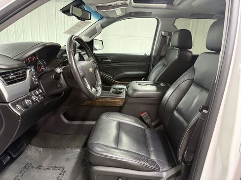 Used 2016 Chevrolet Suburban LT AWD/4WD image 11