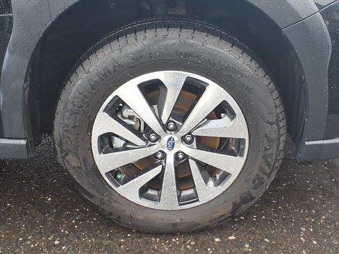 Certified 2023 Subaru Outback Premium image 9