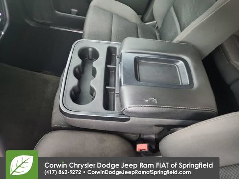 Used 2017 Chevrolet Silverado 1500 LT w/ All Star Edition AWD/4WD image 29