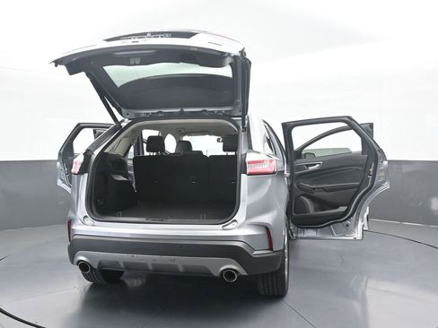 Used 2022 Ford Edge Titanium w/ Equipment Group 301A image 81