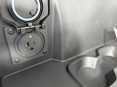 New 2026 Chevrolet Silverado EV Trail Boss image 54