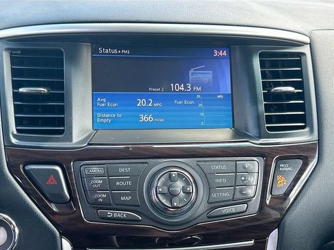 Used 2015 Nissan Pathfinder SL w/ SL Tech Package FWD image 21