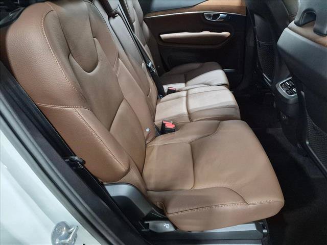 Used 2023 Volvo XC90 B5 Plus w/ Protection Package Premier AWD/4WD image 21