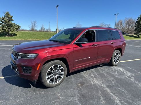 Used 2022 Jeep Grand Cherokee L Overland image 3
