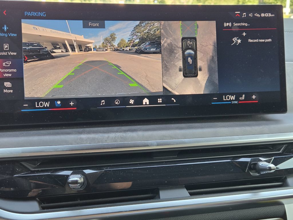Certified 2025 BMW X7 M60i AWD/4WD image 21
