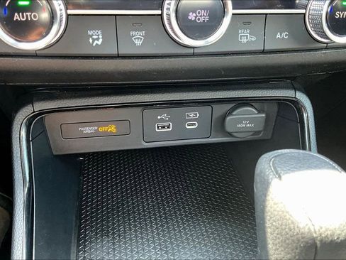 Used 2024 Honda CR-V EX image 16