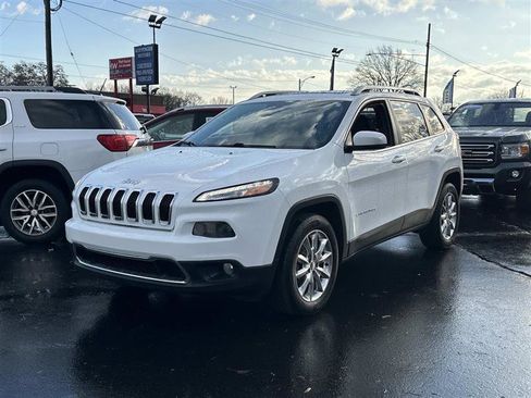 Used 2016 Jeep Cherokee Limited AWD/4WD image 5
